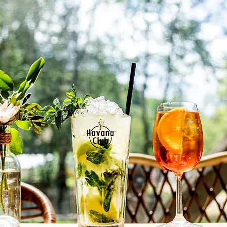 La Playa & Camp 度假居 切比尼亚